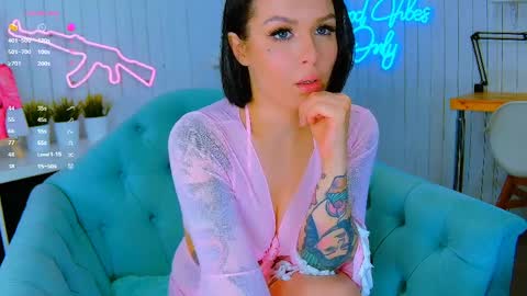Snapshot of chaturkaterina chatting on 04-04-26, 03:27 Miss Harmony online show from 04-04-26, 03:27