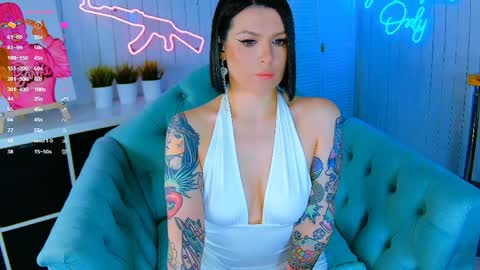 Snapshot of chaturkaterina chatting on 04-09-26, 02:44 Miss Harmony online show from 04-09-26, 02:44