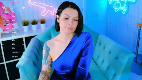 Snapshot of chaturkaterina chatting on 04-28-26, 08:25 Miss Harmony online show from 04-28-26, 08:25