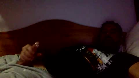 chaud7842 online show from 11-17-25, 07:41