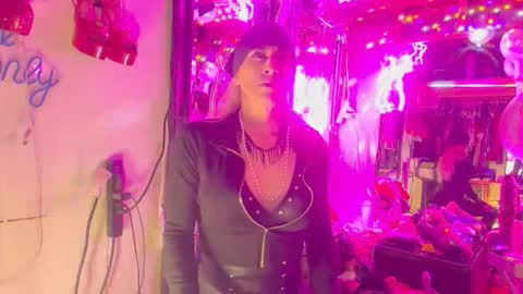 Snapshot of chavezechavez4207 chatting on 01-19-26, 07:34 MasterPRO online show from 01-19-26, 07:34