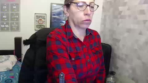 Snapshot of chayla_ruiz chatting on 09-16-25, 01:12 CHAYLA VICTORIA RUIZ online show from 09-16-25, 01:12