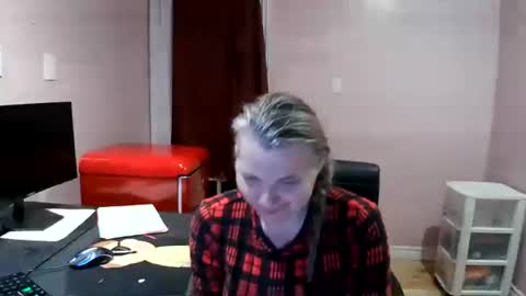 chealsiek online show from 10-30-25, 12:45