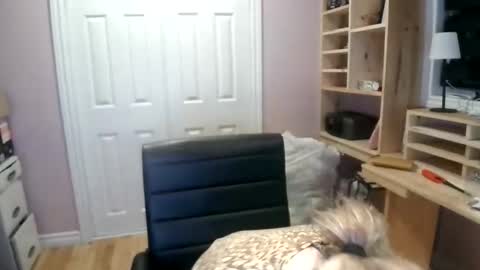 chealsiek online show from 12-22-25, 02:30