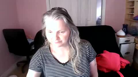 chealsiek online show from 06-12-26, 01:54
