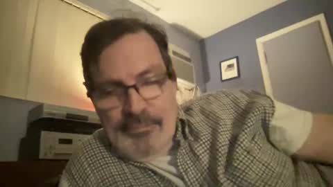 eddie online show from 01-04-25, 03:28