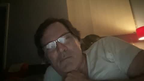 Snapshot of cheddarman chatting on 06-03-26, 02:25 eddie online show from 06-03-26, 02:25