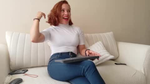 Snapshot of cheek_chic12 chatting on 03-21-26, 05:16 Regina Phalange online show from 03-21-26, 05:16