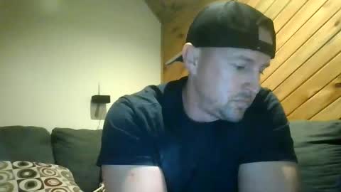 Snapshot of cheeks2154 chatting on 09-27-25, 05:18 cheeks2154 online show from 09-27-25, 05:18