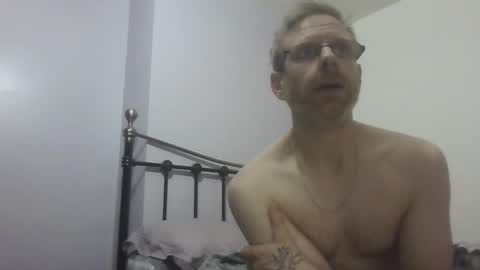 Snapshot of cheeky19841 chatting on 12-31-24, 06:13 cheeky19841 online show from 12-31-24, 06:13