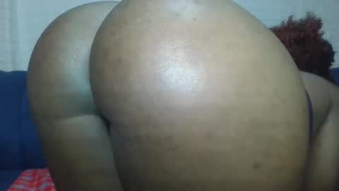 Snapshot of cheeky_charms chatting on 02-11-26, 08:14 cheeky_charms online show from 02-11-26, 08:14