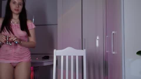 Snapshot of cheekypie_ chatting on 06-01-26, 01:46 Amelia online show from 06-01-26, 01:46