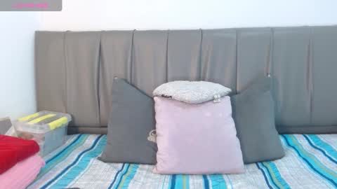 Snapshot of cheerlynn chatting on 01-17-25, 04:26 Cherlyn online show from 01-17-25, 04:26