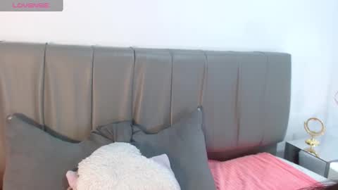 Snapshot of cheerlynn chatting on 01-28-25, 05:14 Cherlyn online show from 01-28-25, 05:14