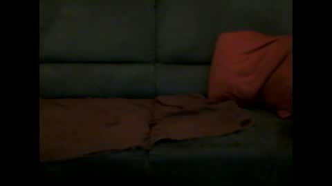 Snapshot of cheesy4444 chatting on 01-07-25, 10:30 Tom online show from 01-07-25, 10:30