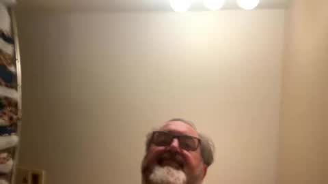 Snapshot of chefsd chatting on 10-29-25, 12:18 Chef online show from 10-29-25, 12:18