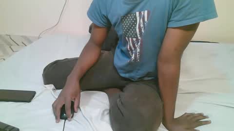 Snapshot of chekyboys_ chatting on 10-20-25, 06:25 chekyboys_ online show from 10-20-25, 06:25