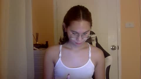 chelly4u69 online show from 12-22-25, 11:40