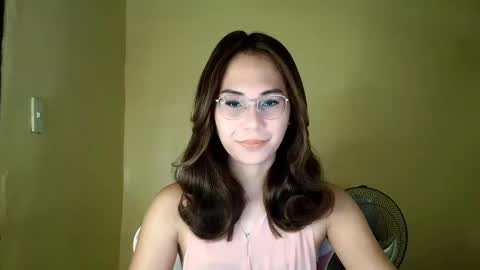 chelly4u69 online show from 05-21-26, 12:50