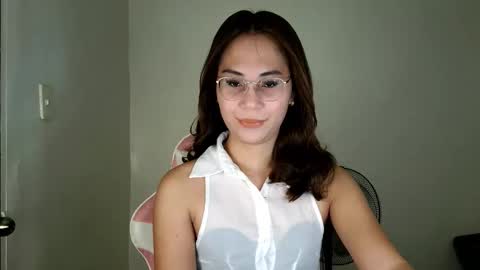 chelly4u69 online show from 06-09-26, 01:50