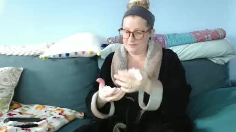 Chelsea online show from 01-22-25, 08:38