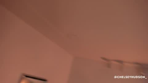 Snapshot of chelsey_hudson chatting on 02-16-26, 12:23 chelsey_hudson online show from 02-16-26, 12:23