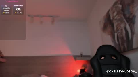 Snapshot of chelsey_hudson chatting on 02-19-26, 12:23 chelsey_hudson online show from 02-19-26, 12:23