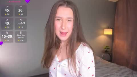 chelsiecleal online show from 11-19-25, 07:25