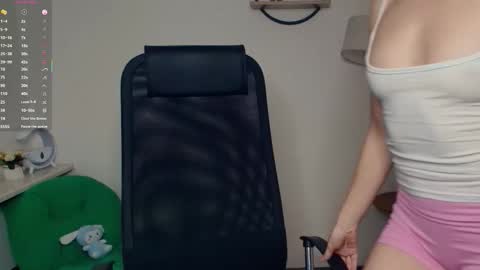 chelsiecleal online show from 02-15-26, 08:16