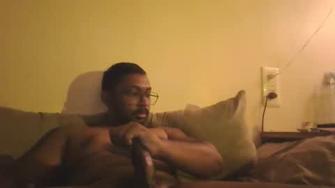 Snapshot of chennaibull1011 chatting on 04-06-26, 06:42 chennaibull1011 online show from 04-06-26, 06:42