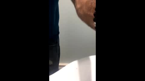 Snapshot of chenovich chatting on 10-23-25, 09:57 chenovich online show from 10-23-25, 09:57