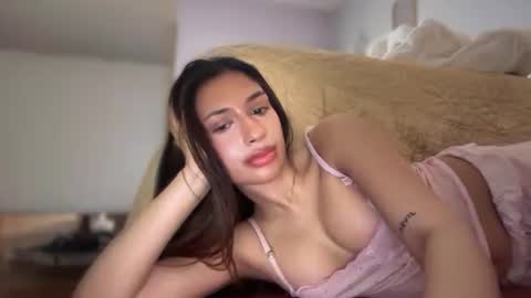 cherliecarmen online show from 10-16-25, 02:23