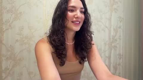 Snapshot of cherlydevenport chatting on 06-23-26, 08:45 Marta online show from 06-23-26, 08:45