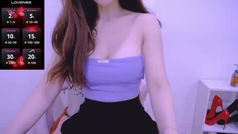 Cheri online show from 10-20-25, 01:22