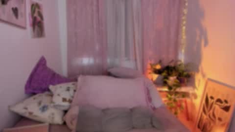 Snapshot of cherries_and_wine_ chatting on 02-20-26, 07:58 cherries_and_wine_ online show from 02-20-26, 07:58