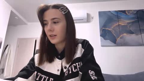 Hello My name is Lily  im new model here. Lets enjoy our time togather online show from 02-07-26, 11:14