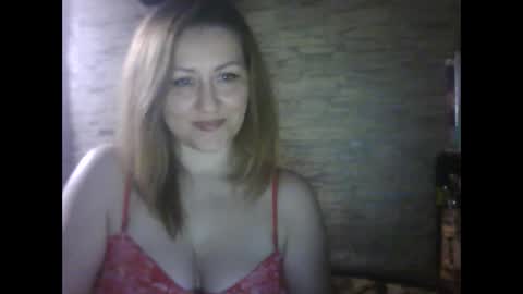 Snapshot of cherry04383 chatting on 02-26-25, 04:14 cherry04383 online show from 02-26-25, 04:14