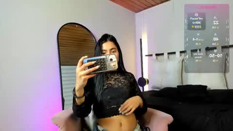 cherry_bunnyx online show from 11-25-25, 04:01
