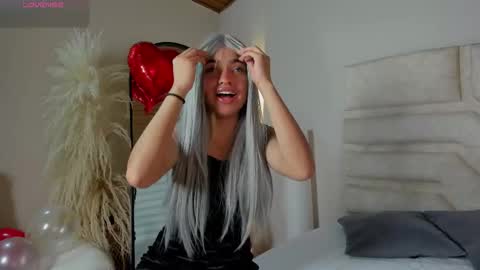 cherry_bunnyx online show from 02-15-26, 04:53