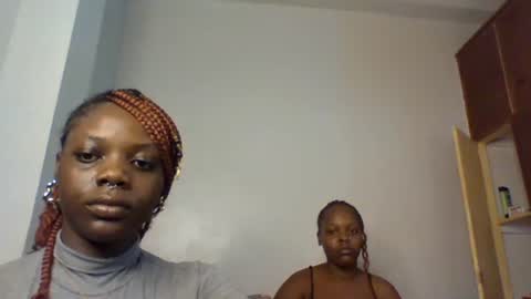 Fafa online show from 05-05-26, 06:49