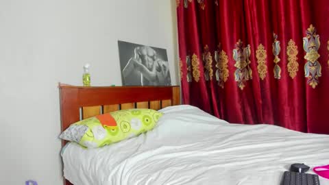 Snapshot of cherry_falls chatting on 10-15-25, 09:53 cherry_falls online show from 10-15-25, 09:53