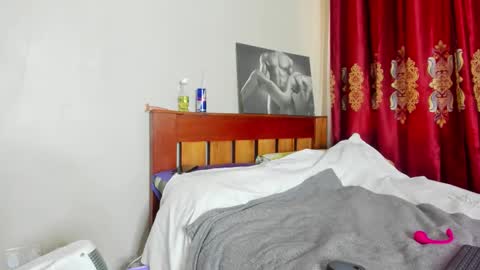 Snapshot of cherry_falls chatting on 10-21-25, 08:59 cherry_falls online show from 10-21-25, 08:59