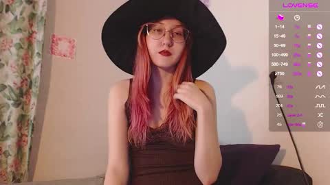 Cheryl online show from 09-18-25, 03:03