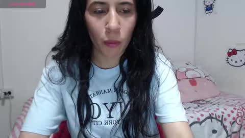 Snapshot of cherry_hc chatting on 10-11-25, 07:56 Nezumy Rey online show from 10-11-25, 07:56