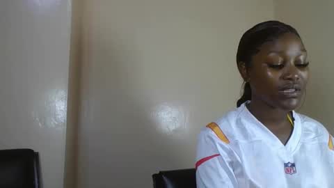 Goddess online show from 10-30-25, 03:19