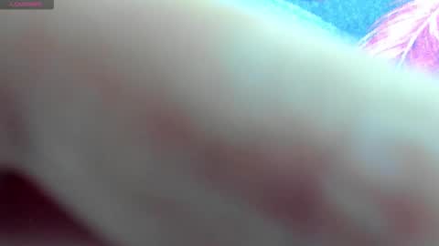 Mia online show from 10-09-25, 09:18