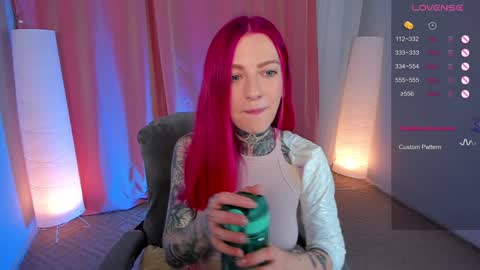 Roxy online show from 02-06-25, 06:46