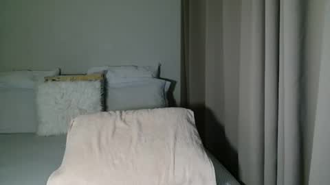 Snapshot of cherrybabexx chatting on 10-25-25, 08:22 Cherrybabe online show from 10-25-25, 08:22