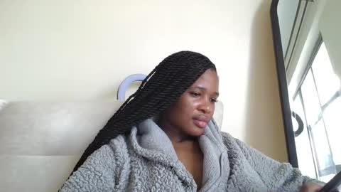 Snapshot of cherryblossom2002 chatting on 10-18-25, 11:00 Cherryblossom2002 online show from 10-18-25, 11:00