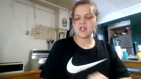 cherrybomb454 online show from 12-04-25, 04:59